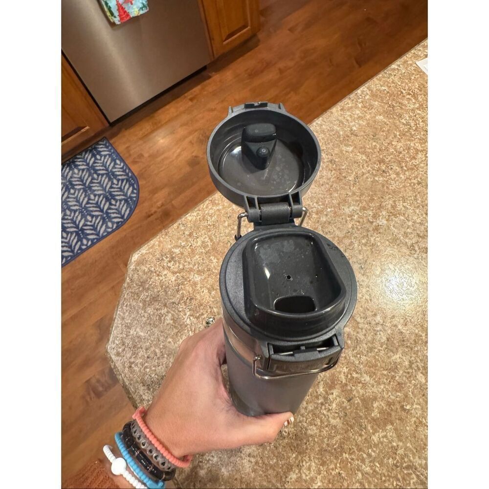 Stanley coffee thermos 24 oz - Picture 5 of 5